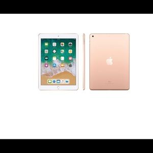 Like new Rose Gold IPad 6th generation 128gb WiFi.